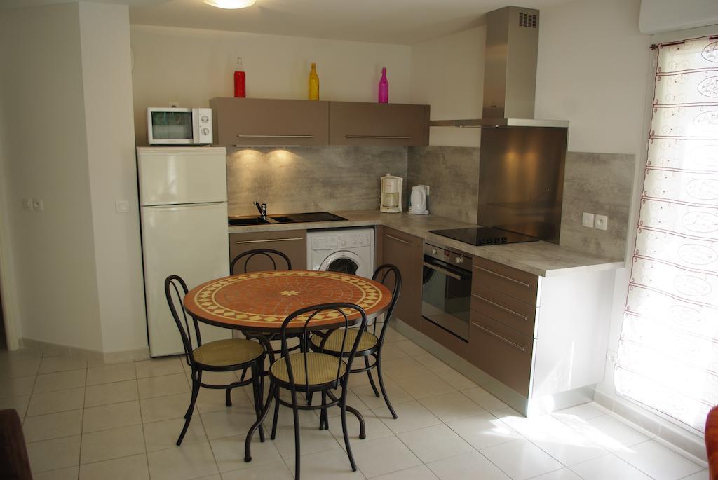 Amandrey-De-Provence Apartment แซ็งต์-เรมีย์-เดอ-โพรวองซ์ ห้อง รูปภาพ